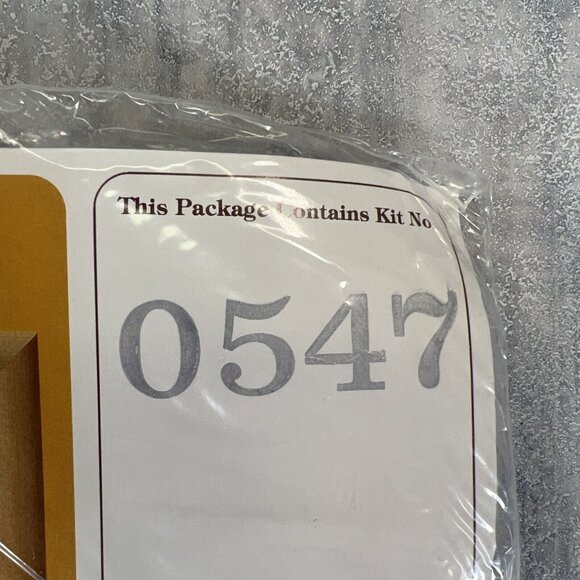 The Creative Circle Stitchery Kit #0547 Puff Needlepoint Needle Point 1985 - Picture 5 of 6